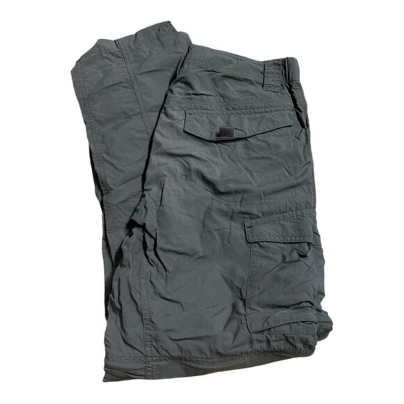 Columbia Men's Silver Ridge Cargo pants, Breathable, UPF 50 Sun Protection - Picture 1 of 3